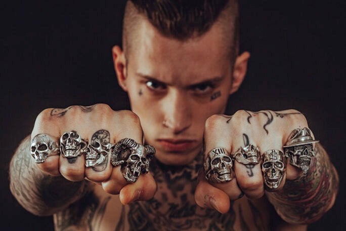 "Sólo Dios puede juzgarme" | Evangelio Verdadero